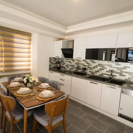 Casa vacanze With Lovely View And Shared Pool In *